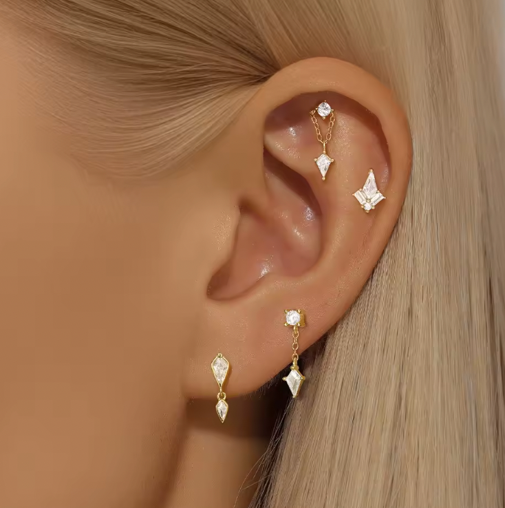 Circle Dangling Rhombus on Chain Stud Earring