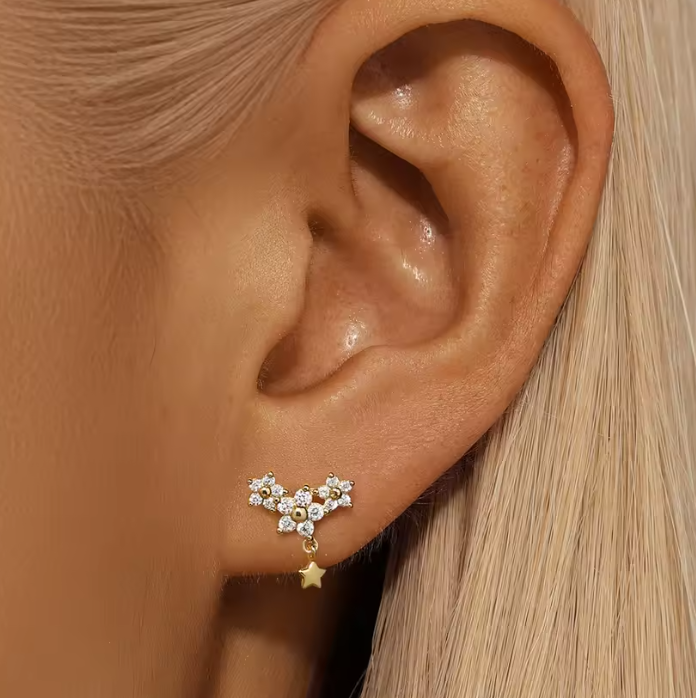 Triple Flowers Drop Star Stud