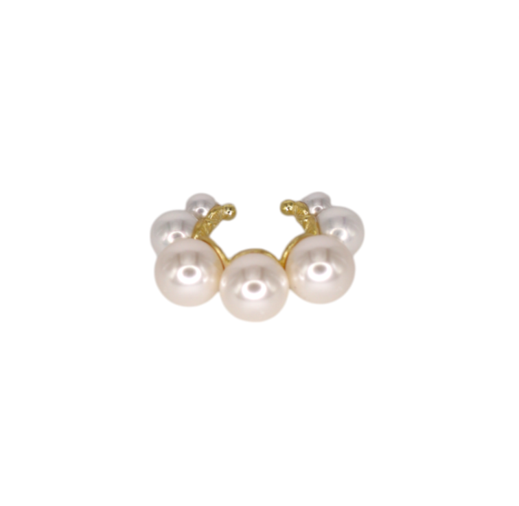 Big Bubbly Pearls Earcuff