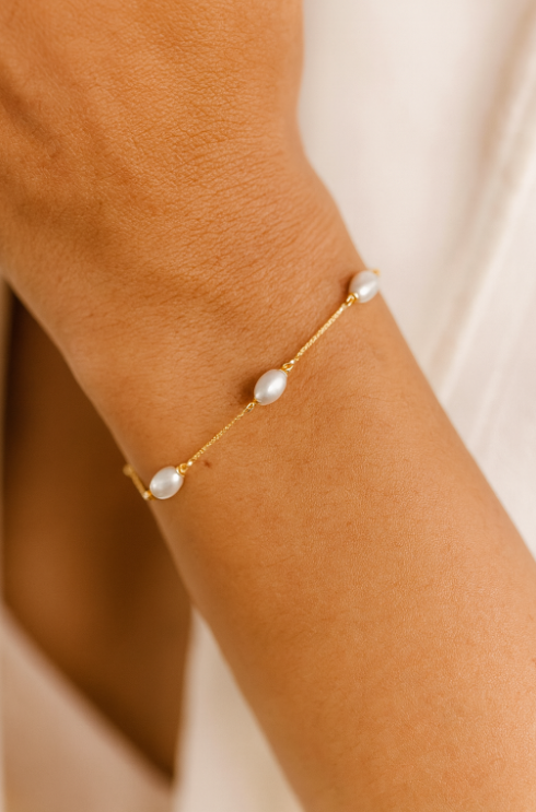 Multi Pearls Bracelet