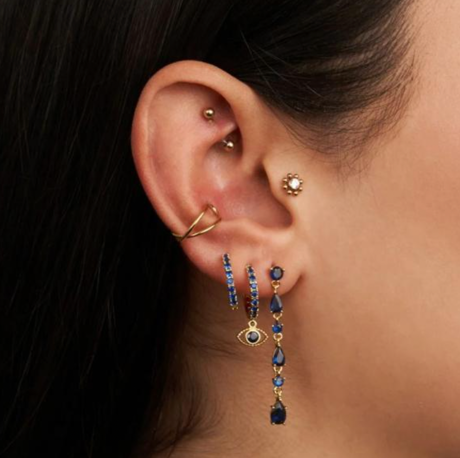 Pavé Sparkling Eye Hoops