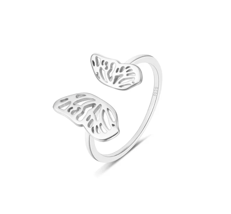 Bold Butterfly Ring