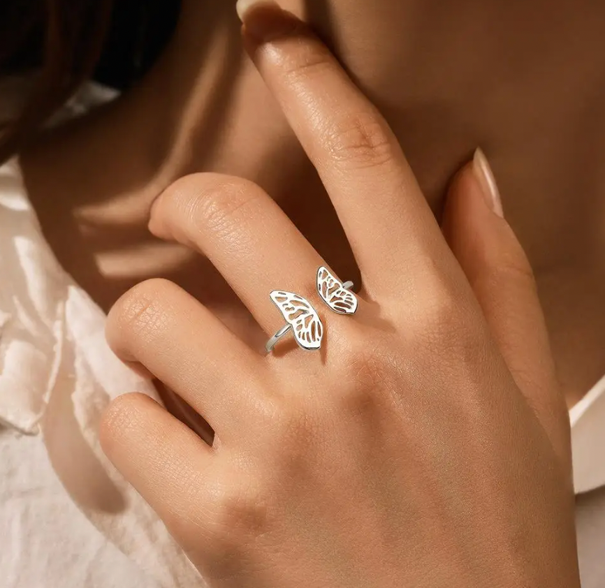 Bold Butterfly Ring