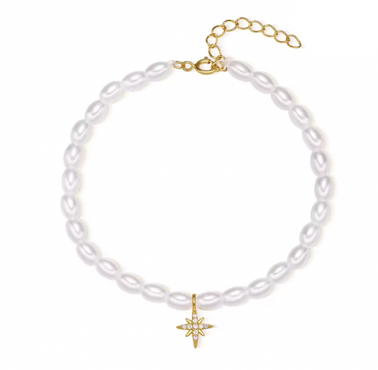 Dangling Pavé North Star Multi Pearls Bracelet