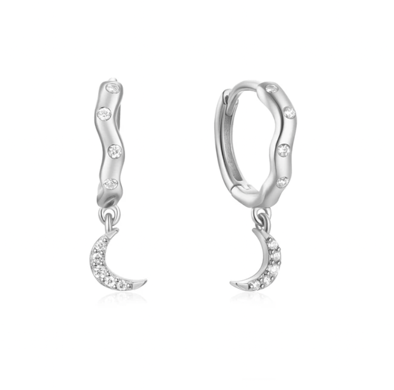 Pavé Moon Charm Stoned Wavy Hoop