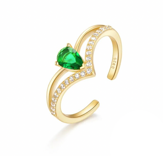 Luxe Emerald V Ring
