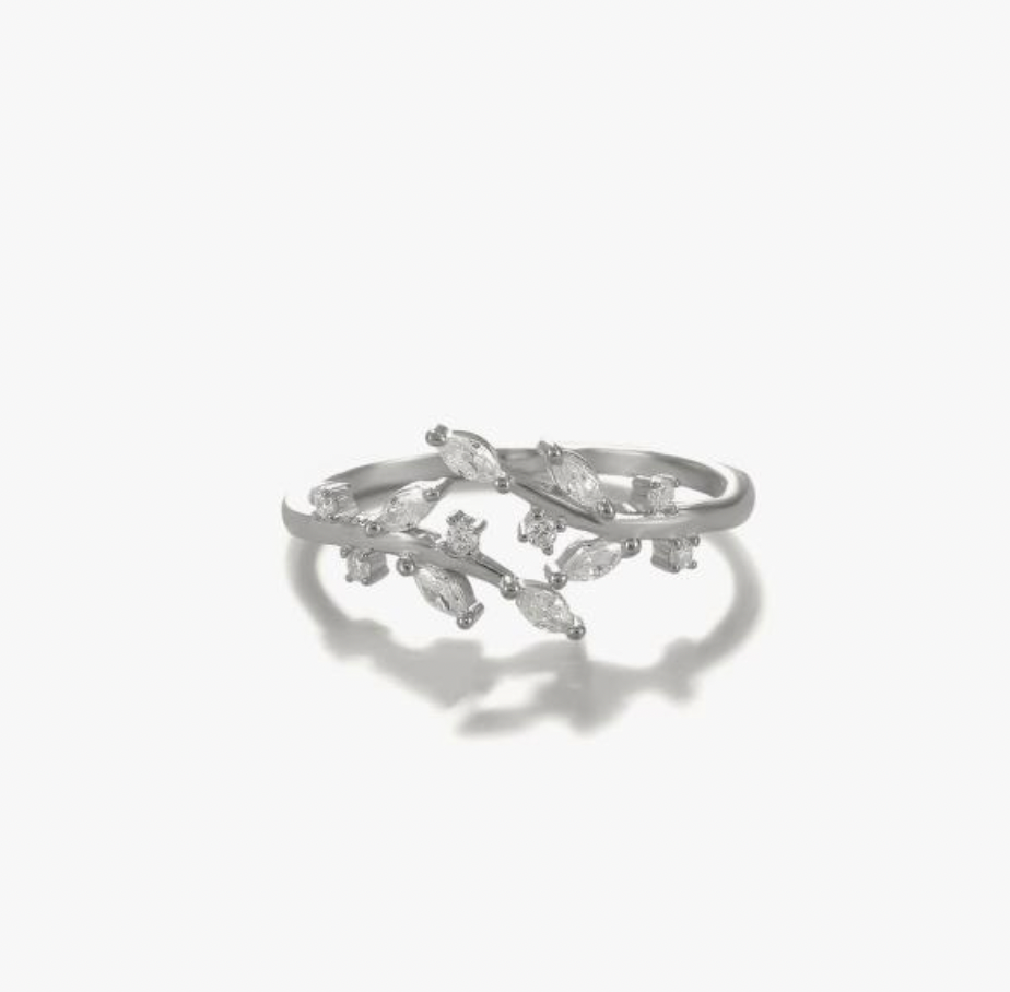 Double Leaf Ring