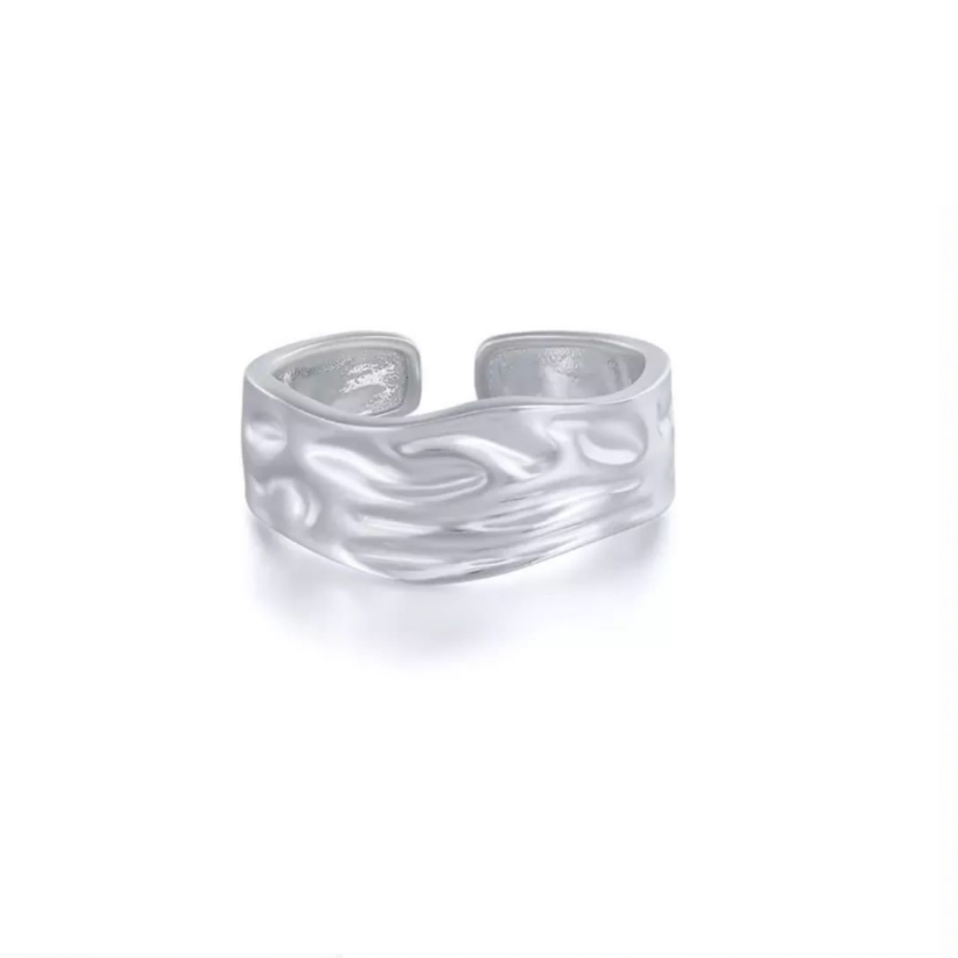 Thick Wavy Ring